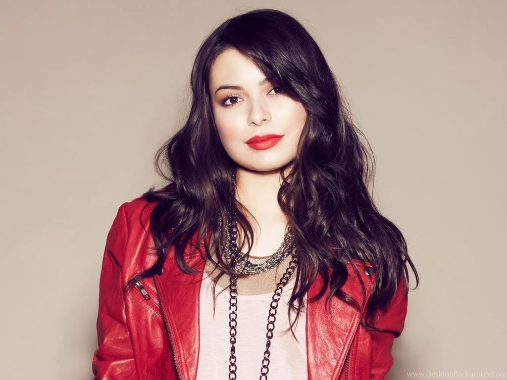 Miranda Cosgrove HD Wallpapers
