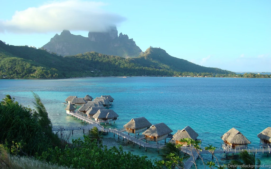 Bora Bora On Your Desktop