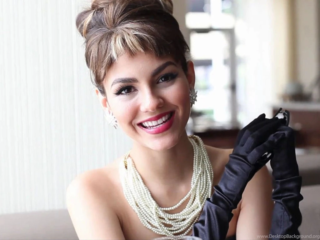 Audrey Hepburn Wallpapers – GotCeleb: Wallpapers