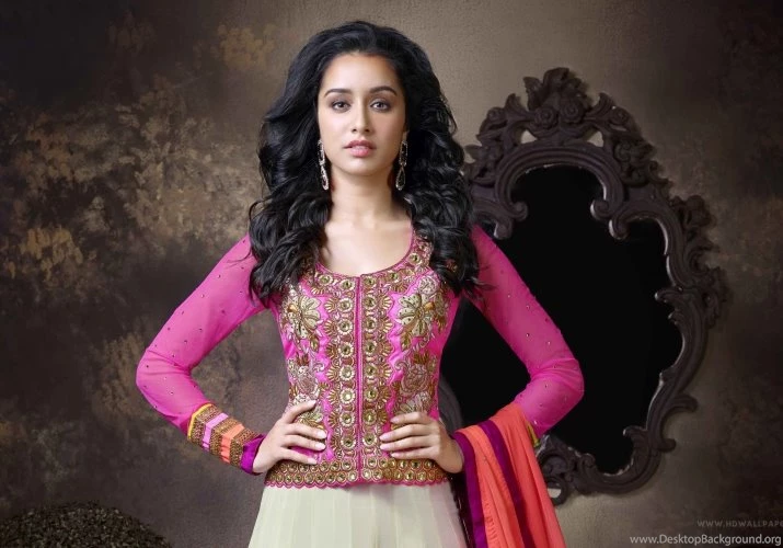 Shraddha Kapoor Bollywood Actress In Lehenga Choli Wallpapers HD ...