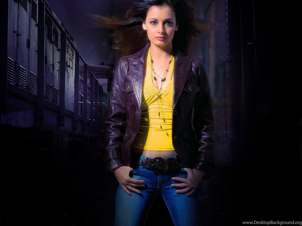 Diya Mirza Wallpapers