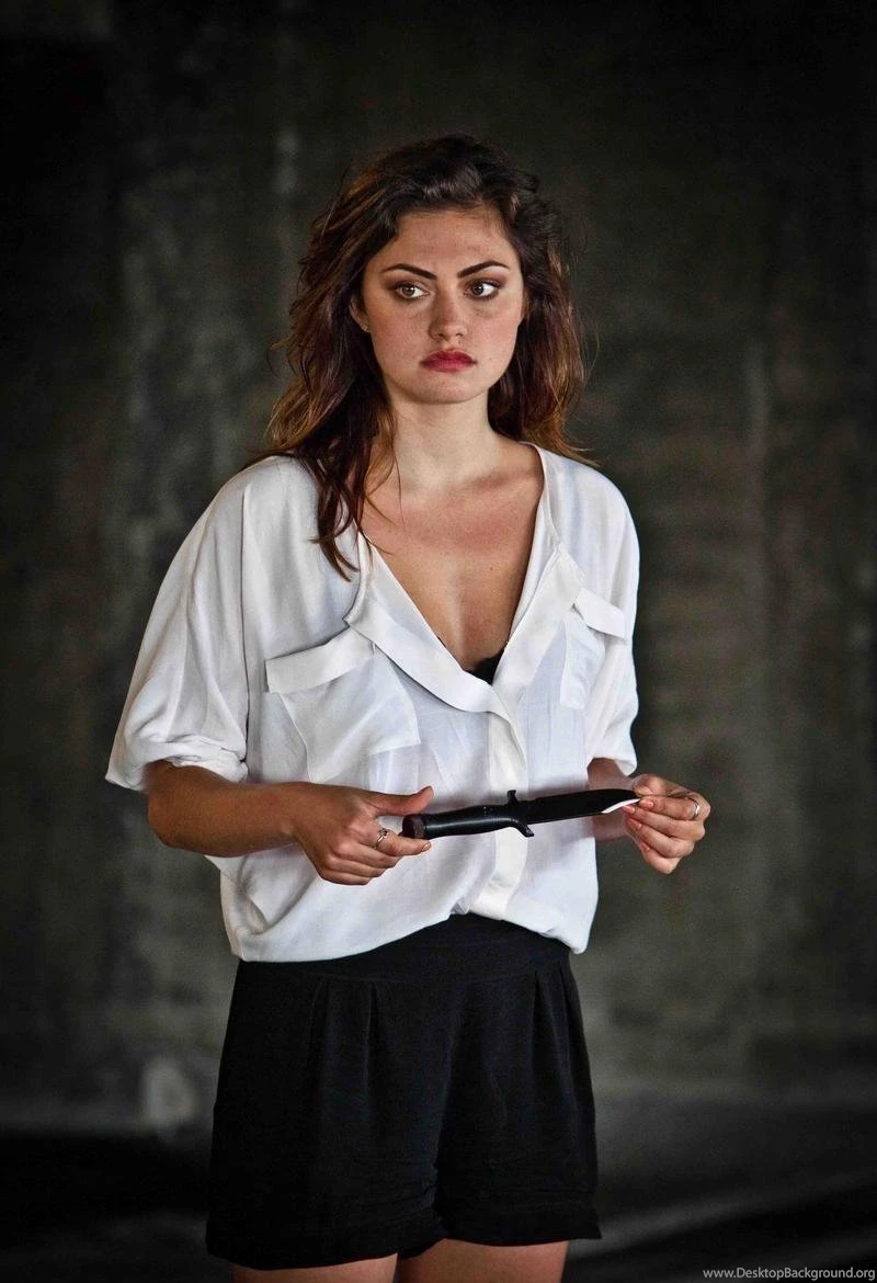 Phoebe Tonkin Photo, Pics, Wallpapers Photo