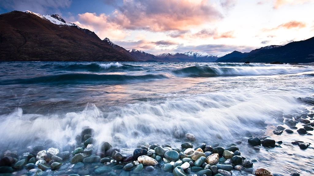 Beautiful Rocky Shore Wallpapers