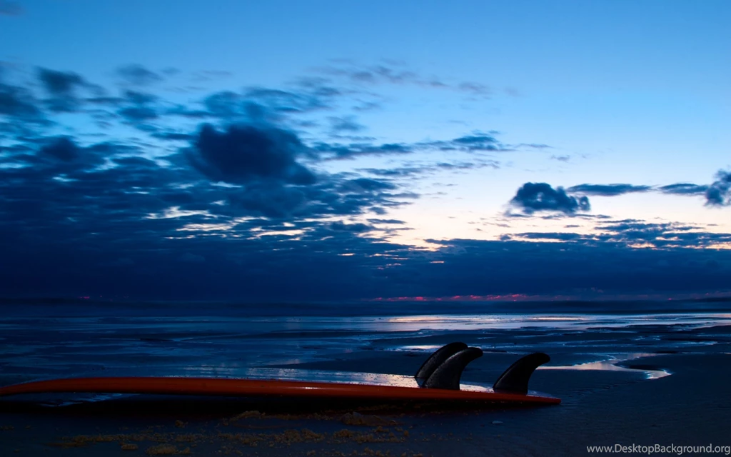 Free Surfing Wallpapers Desktop