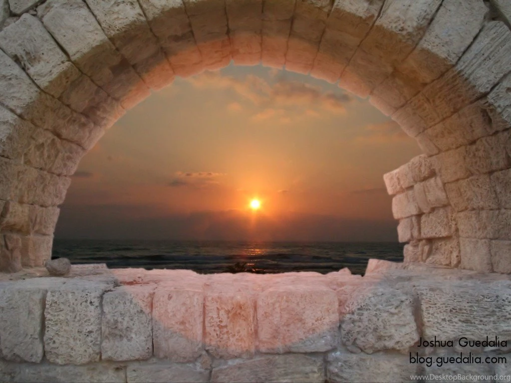 Esperanza Gates: Israel Wallpapers
