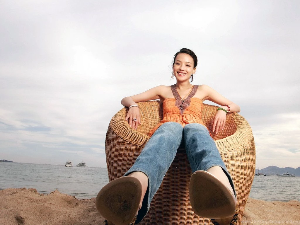 Qi Shu, Photoshoot < Women < Celebrities < Desktop Wallpapers