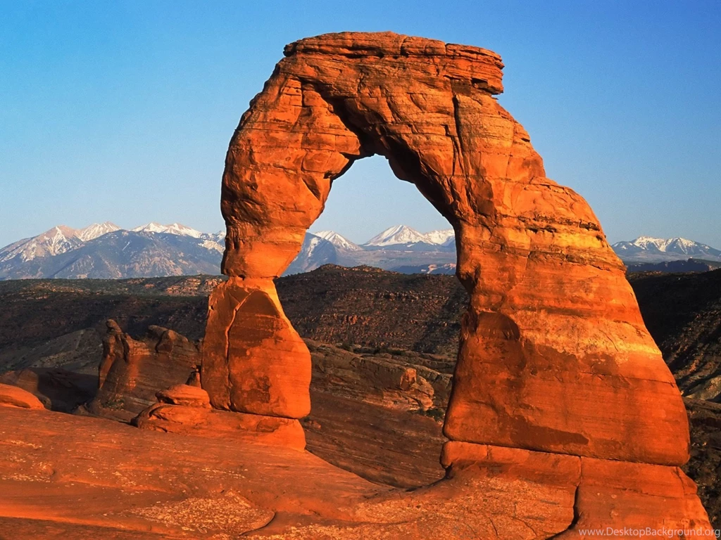 Delicate Arch, Arches National Park, Utah Desktop Wallpapers