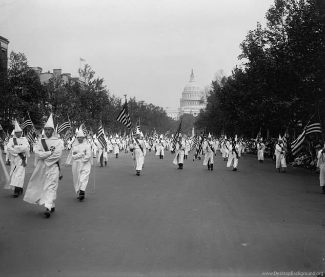 Ku Klux Klan: Extraordinary Images From A Divisive Era Capture A ...
