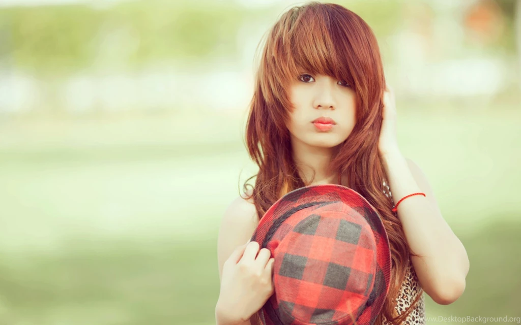 Cute Girl Hd Wallpapers