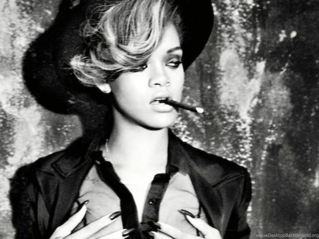 Free Wallpapers Dekstop: Rihanna Wallpaper, Rihanna Wallpapers