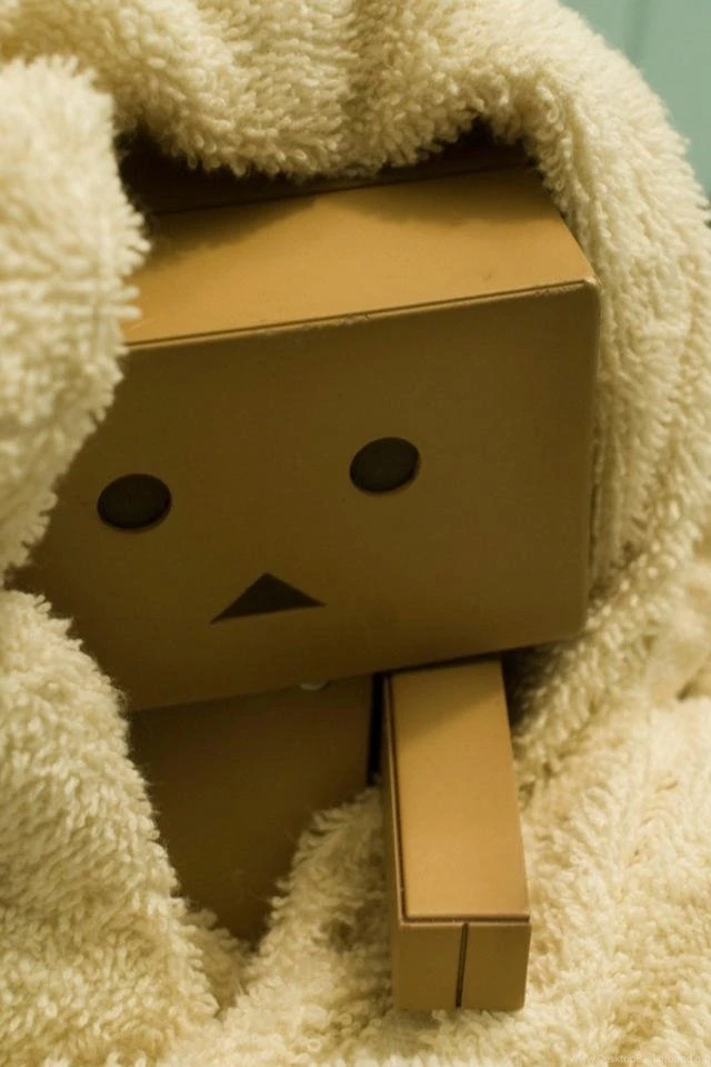 Free Iphone Wallpapers Hd: Cute Amazon Box Iphone 4 Wallpapers