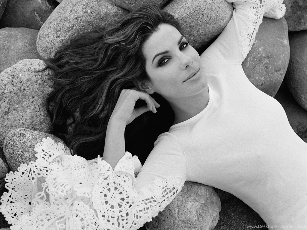 Awesome Sandra Bullock HD Wallpapers Free Download