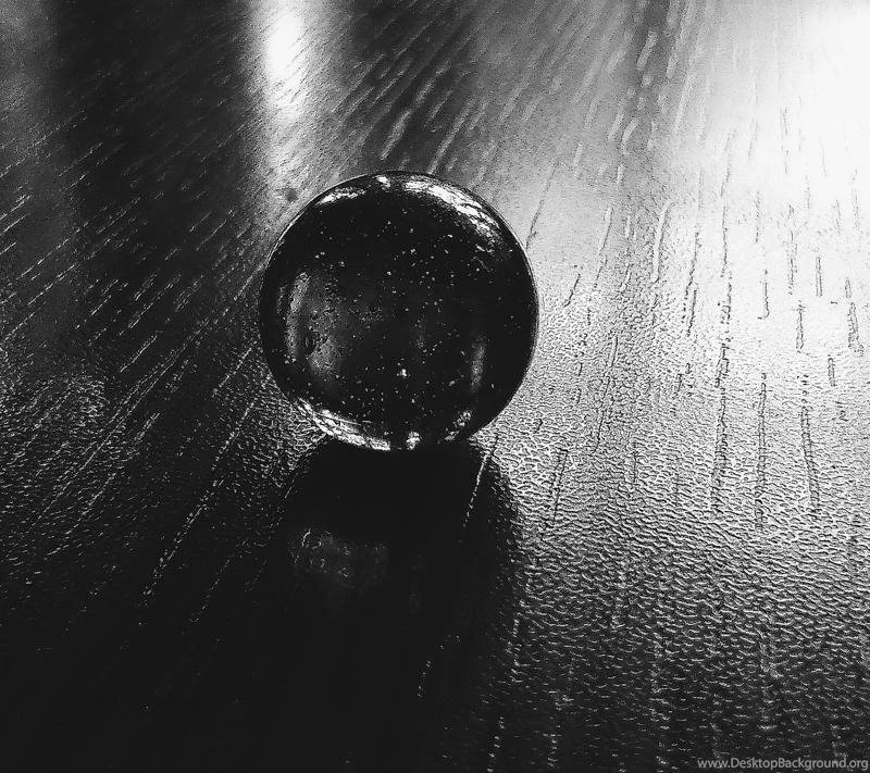 Download Free Black N White Wallpapers For Your Mobile Phone