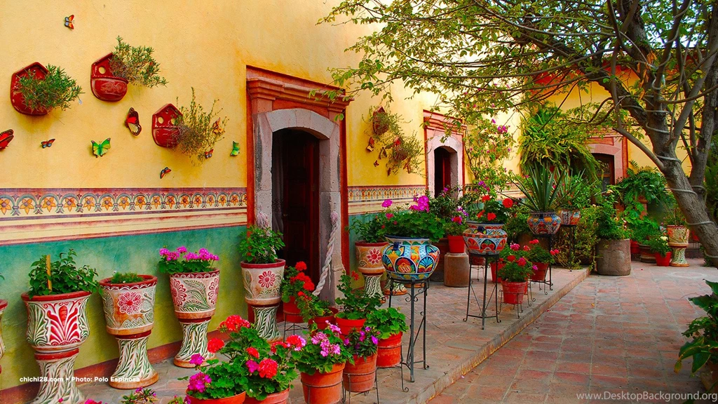 Free Wallpapers Mexican Garden And Flowers Wallpapers