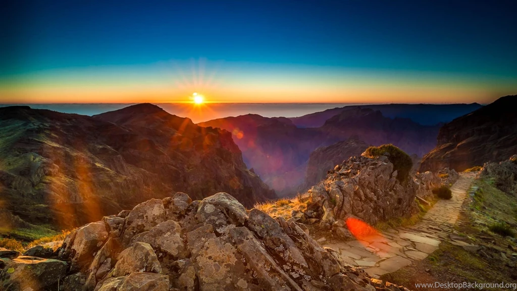 Download Beautiful Mountain Sunrise Wallpapers Wide