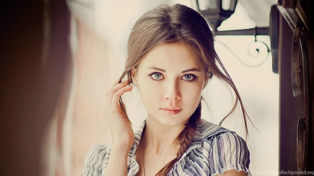 Beautiful Ladies Wallpapers Hd Images