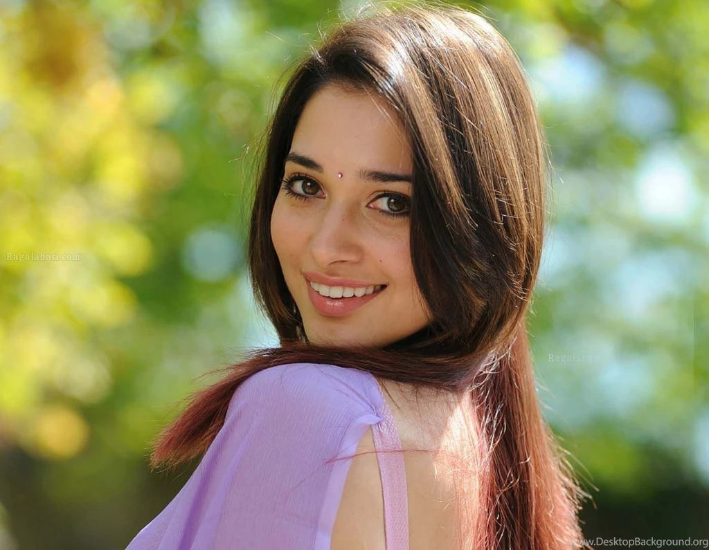 Tamanna Bhatia Cute Stills