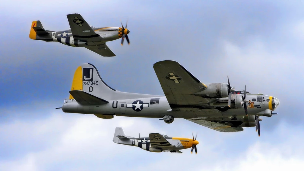 B 17 & P 51 >> HD Wallpaper, Get It Now!