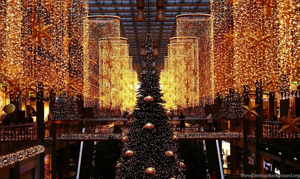 30 Moving Christmas Wallpapers Pictures