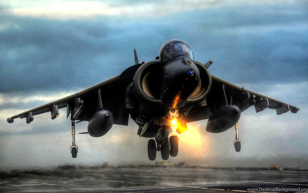 Harrier Jump Jet Taking Off 4K Wallpapers