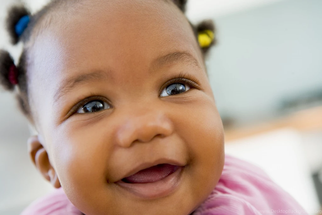 Fonds D'écran Bébé De Couleur MaximumWallHD