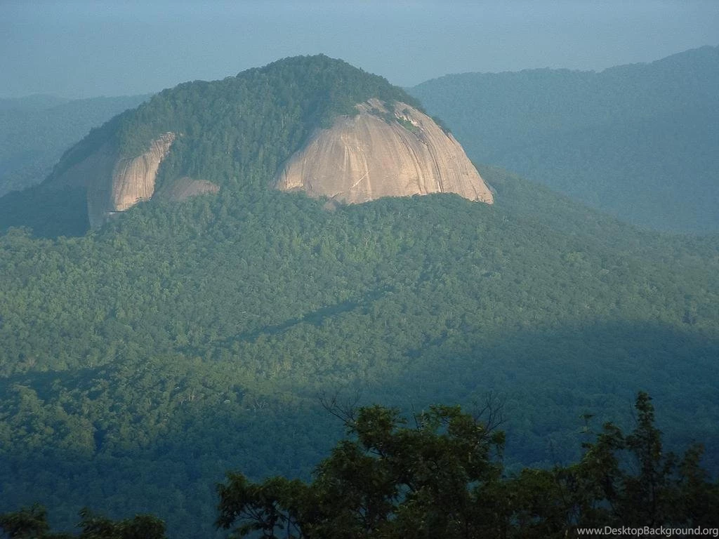 Looking Glass Rock Best Hike