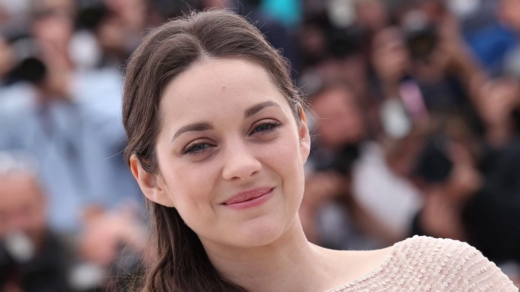 Top Ten Sexiest Hollywood Actress