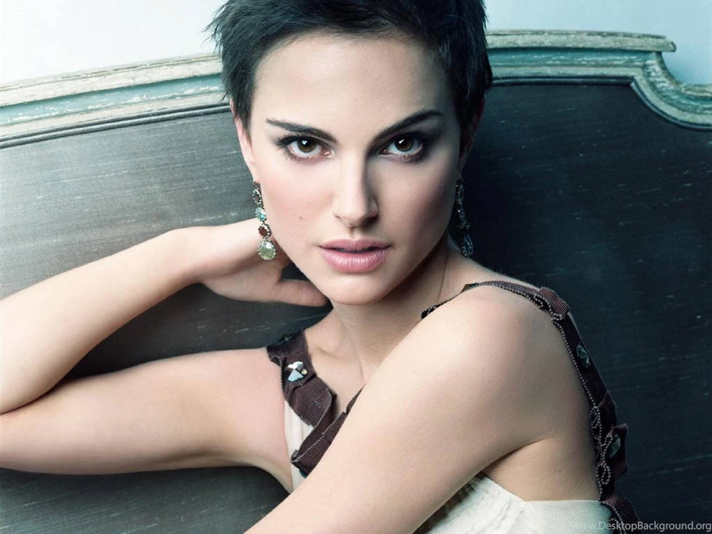 Famous Hollywood Actress