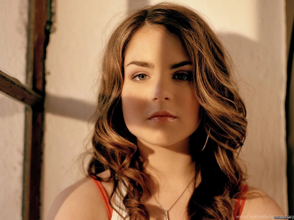 Joanna Levesque 016 1600x1200 :: Joanna Levesque Wallpapers ...