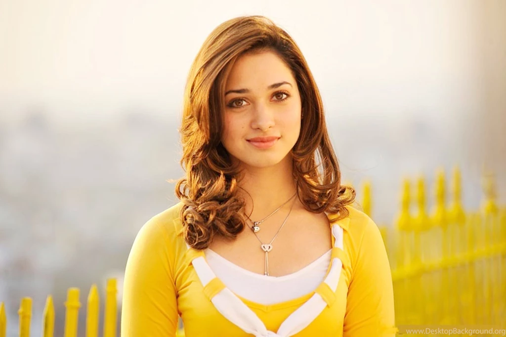 Tamanna Bhatia Mini Skirt