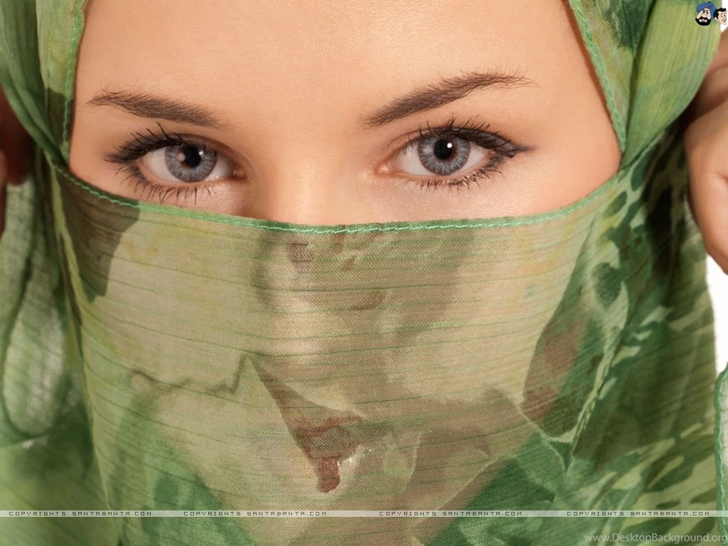 Arab Women In Hijab Wallpapers