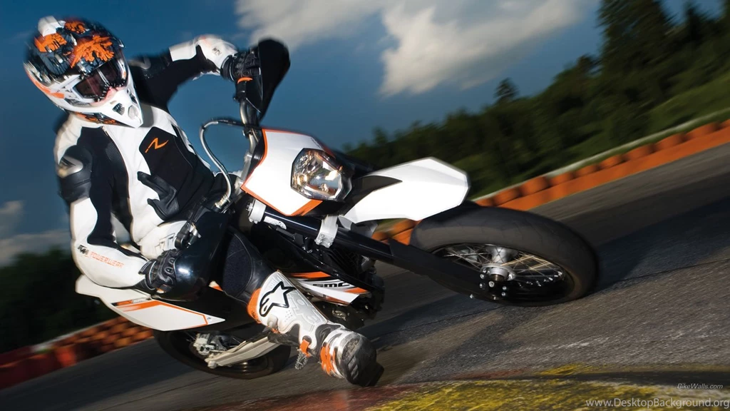 Wallpapers Supermoto Ktm Smc X 1366x768