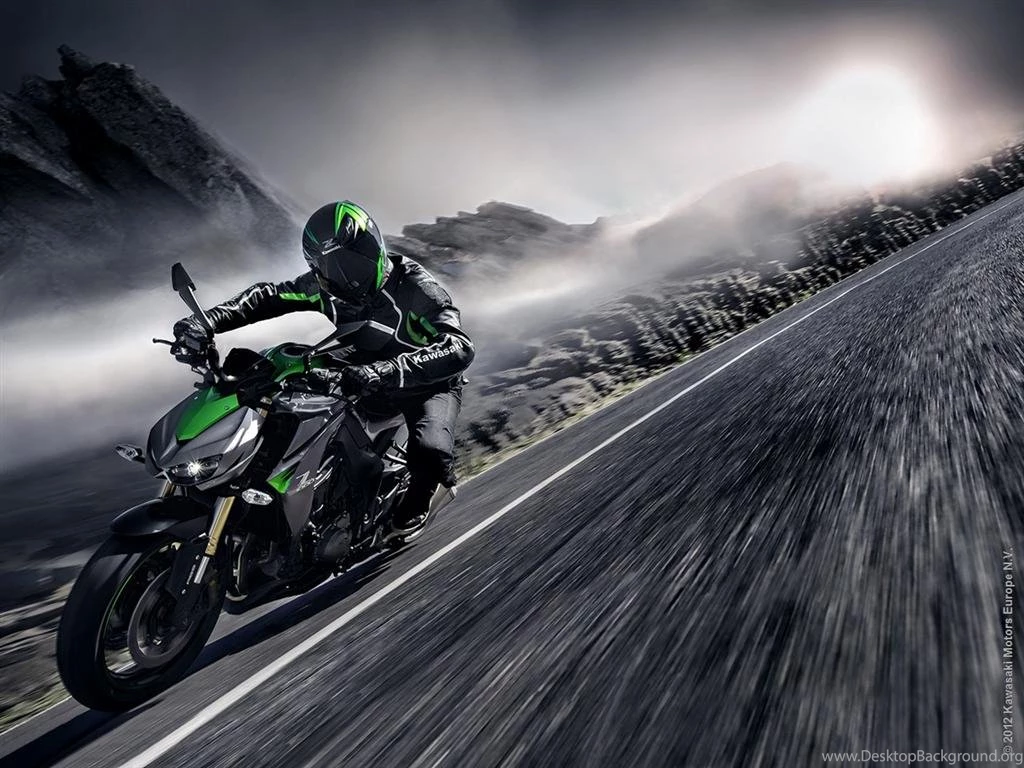 Officially Unveiled: 2014 Kawasaki Z1000
