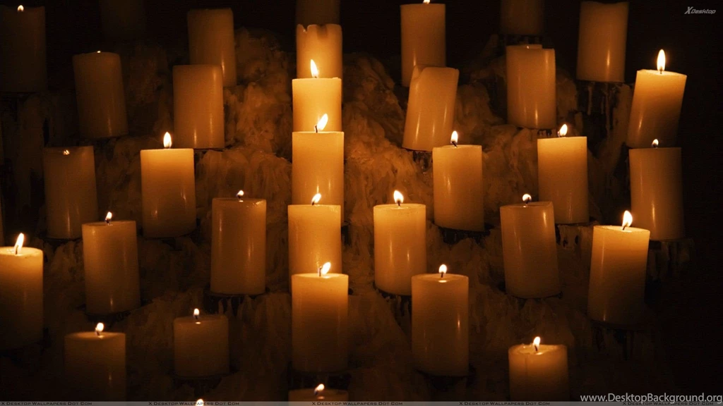 Candle Lights In Church Wallpapers