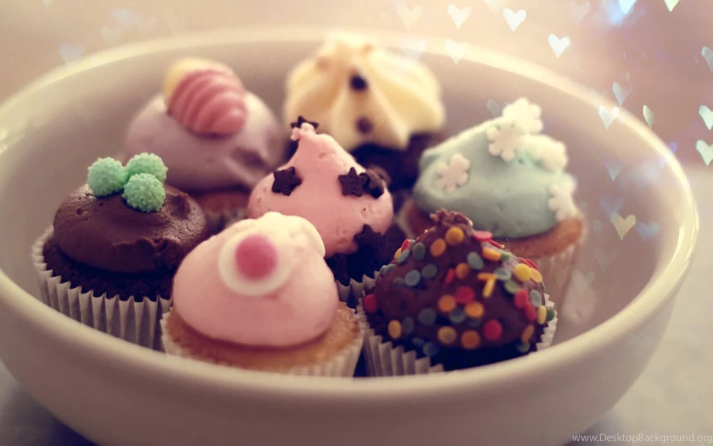 Download Sweet Cupcakes Wallpapers