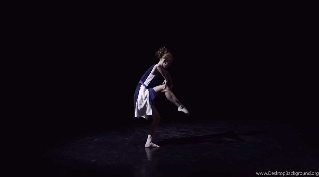 The Fashion Reporter Magazine