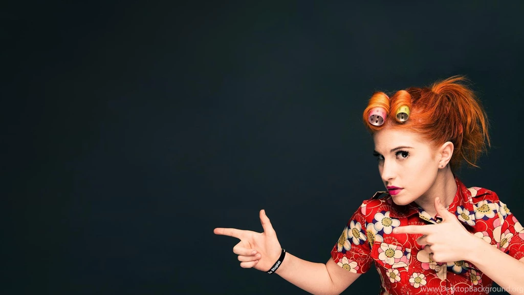 Paramore Desktop Wallpapers >> Backgrounds With Quality HD
