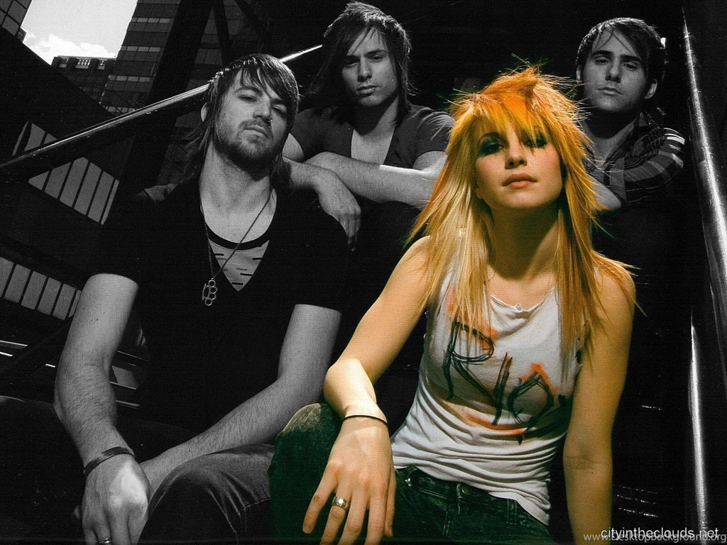 Paramore Wallpapers By Helena22 On DeviantArt