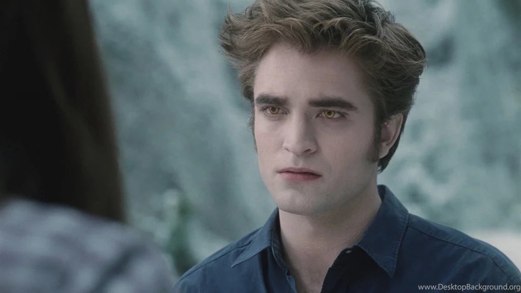 Robert Pattinson Cool HD Wallpapers Download