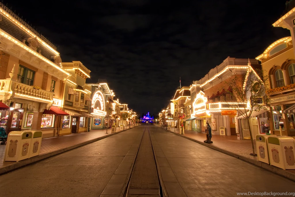 Disneyland Main Street