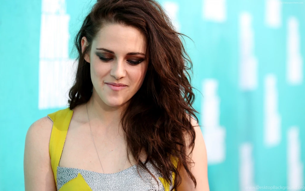 Kristen Stewart Wallpapers