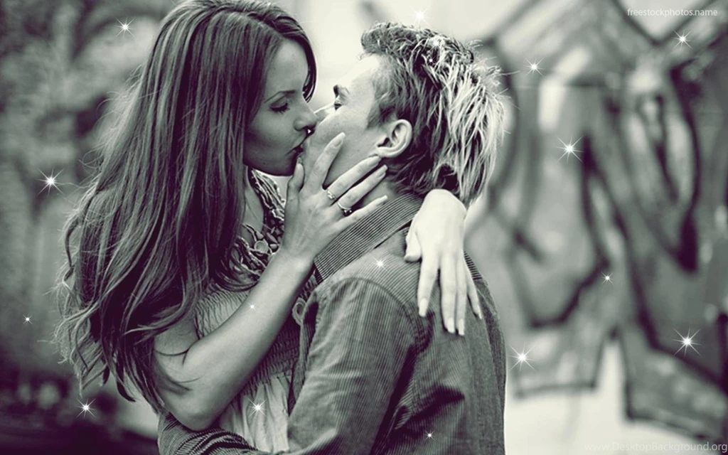 Download Stock Photos Of Download Sweet Kiss Wallpaper Images ...