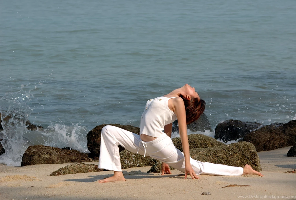 Beach Yoga Girl Widescreen Hd Wallpapers Download Yoga Images Free ...