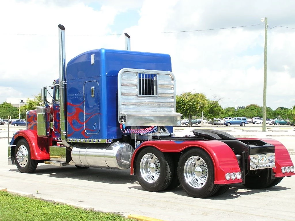 Peterbilt 379