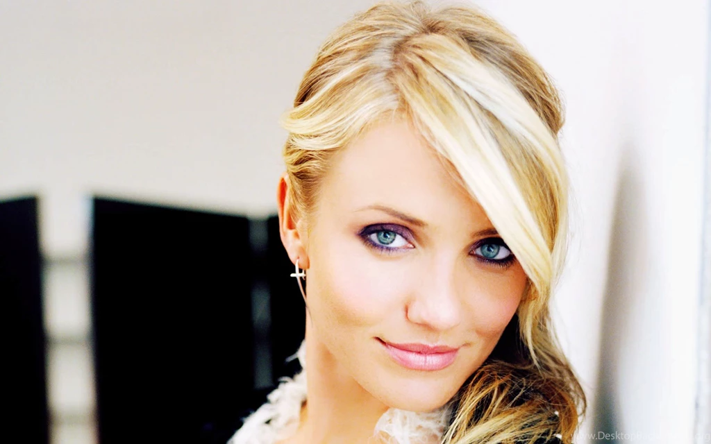 Cameron Diaz wallpaper 13.jpg