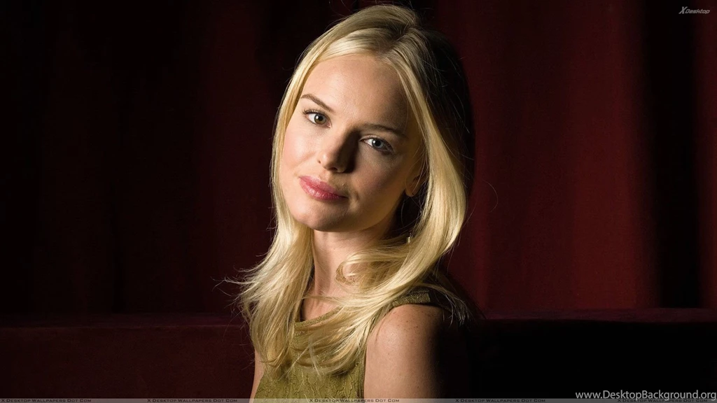 Kate Bosworth Face Closeup In Movie 21 Wallpapers