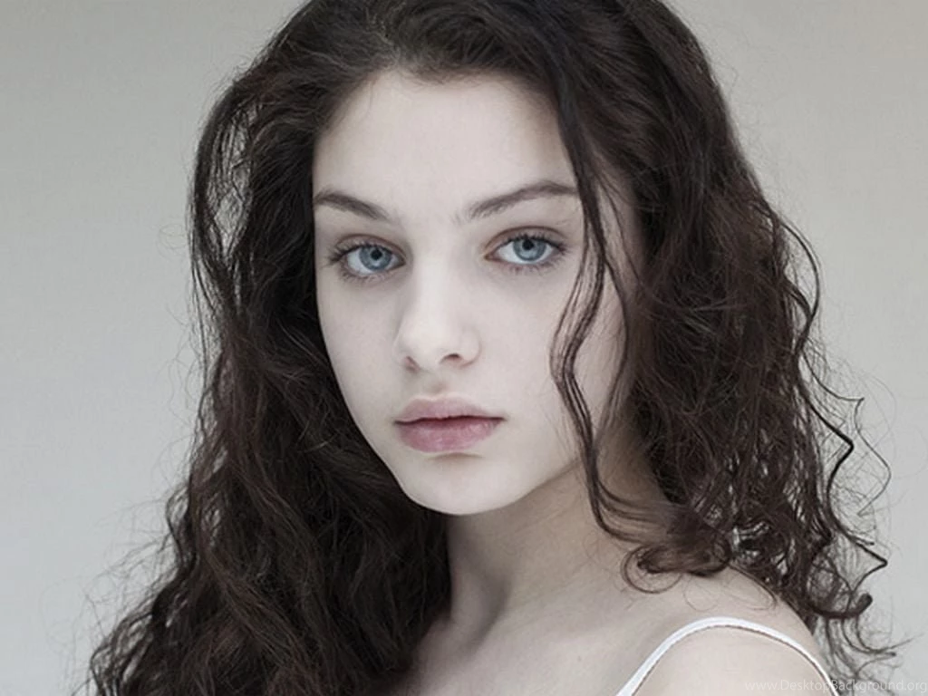 Odeya Rush Wallpapers HD High Resolution Download