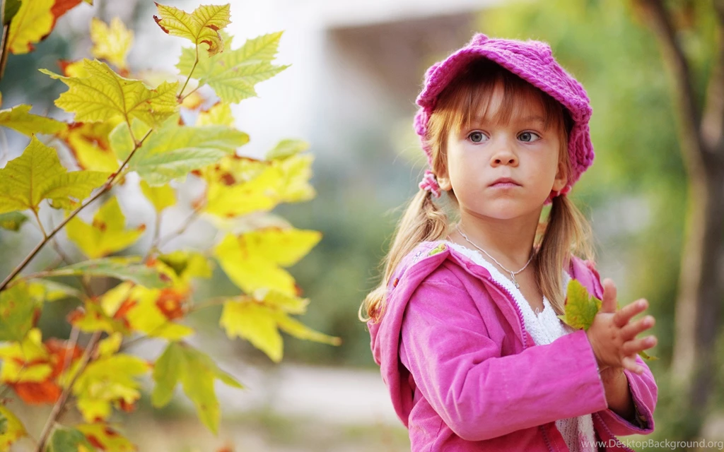 Girl In Pink Wallpapers