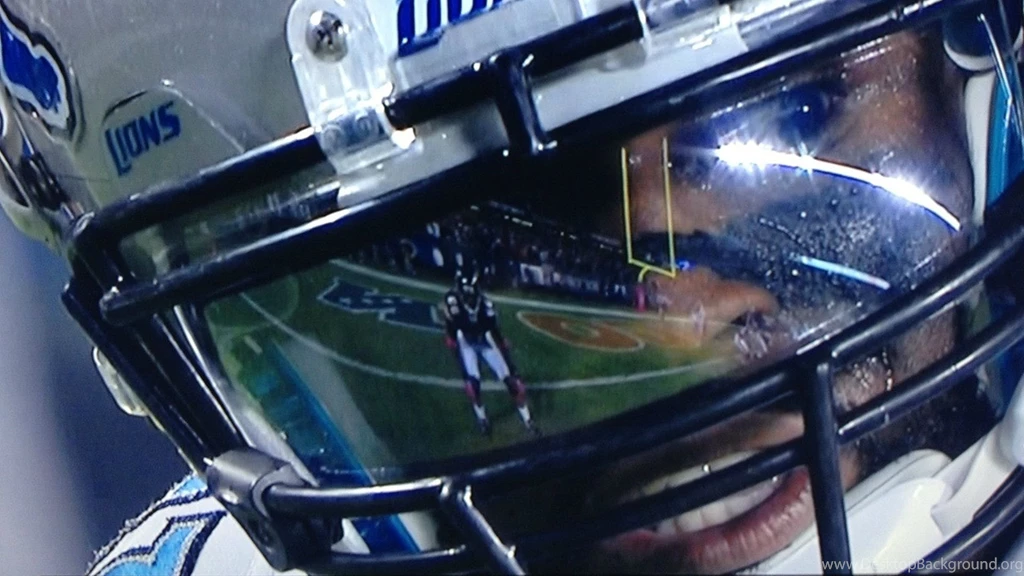 Photo: Tillman Locks Up Megatron « CBS Chicago