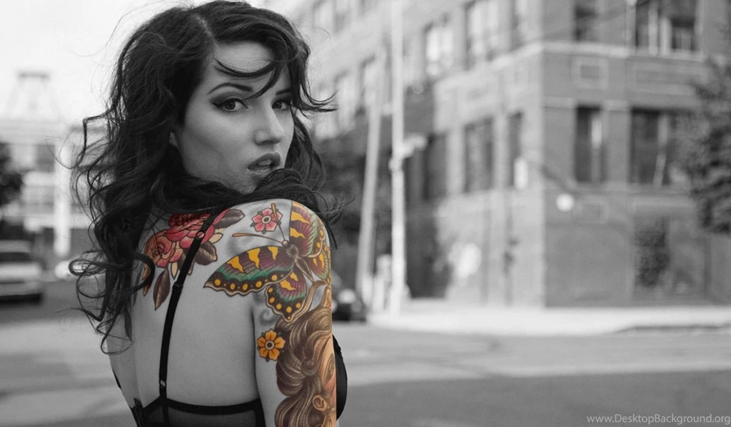 Beautiful Tattooed Wallpapers